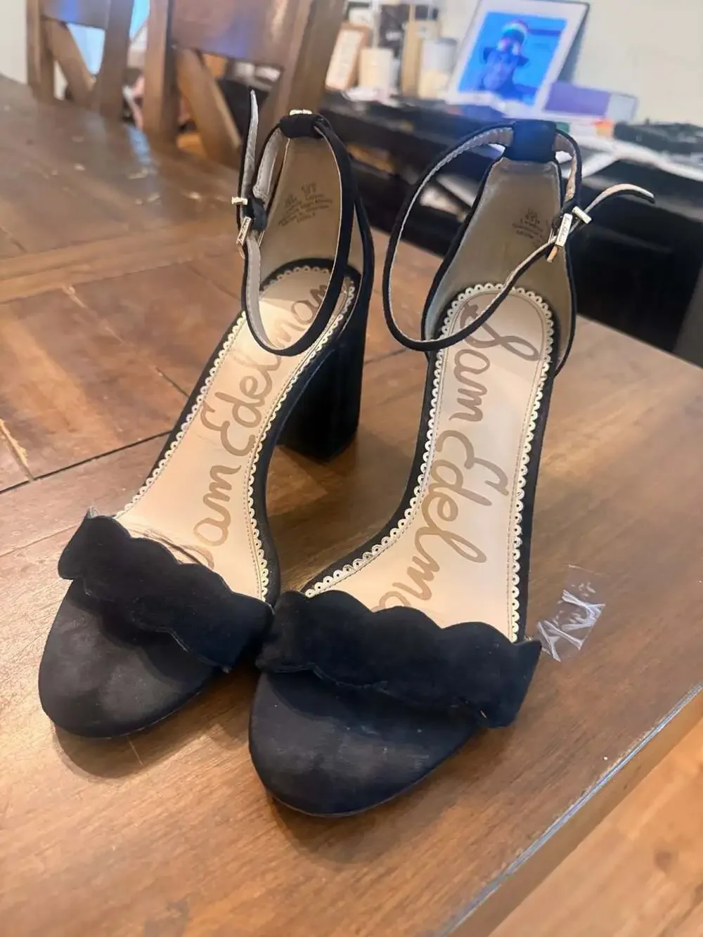 Sam Edelman Odila Black Suede Scallop Block Heel Sandals Women 8.5 Ankle Strap